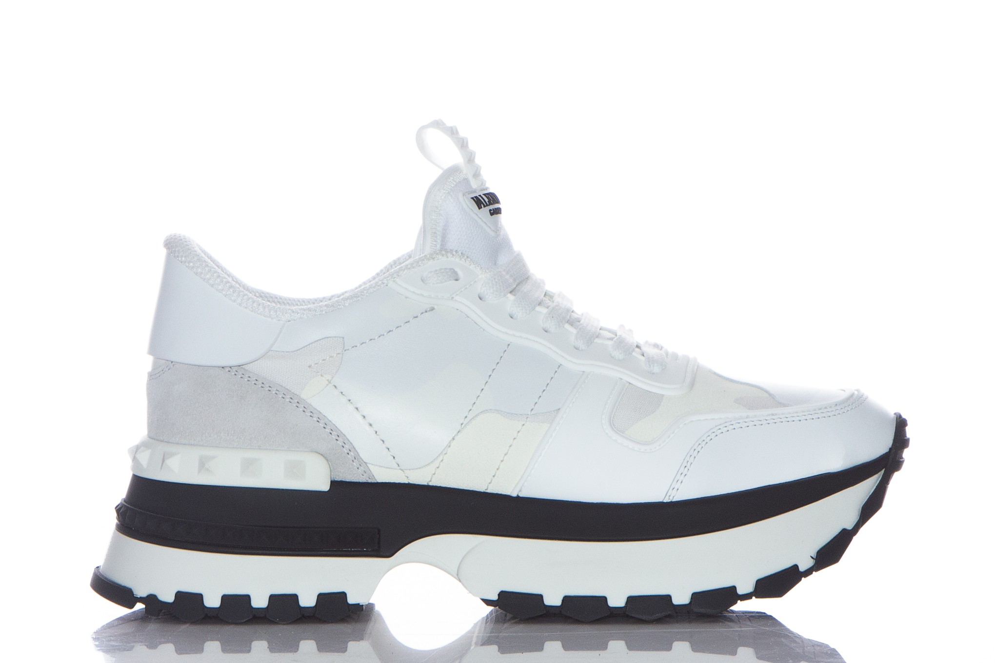 white valentino rockrunner