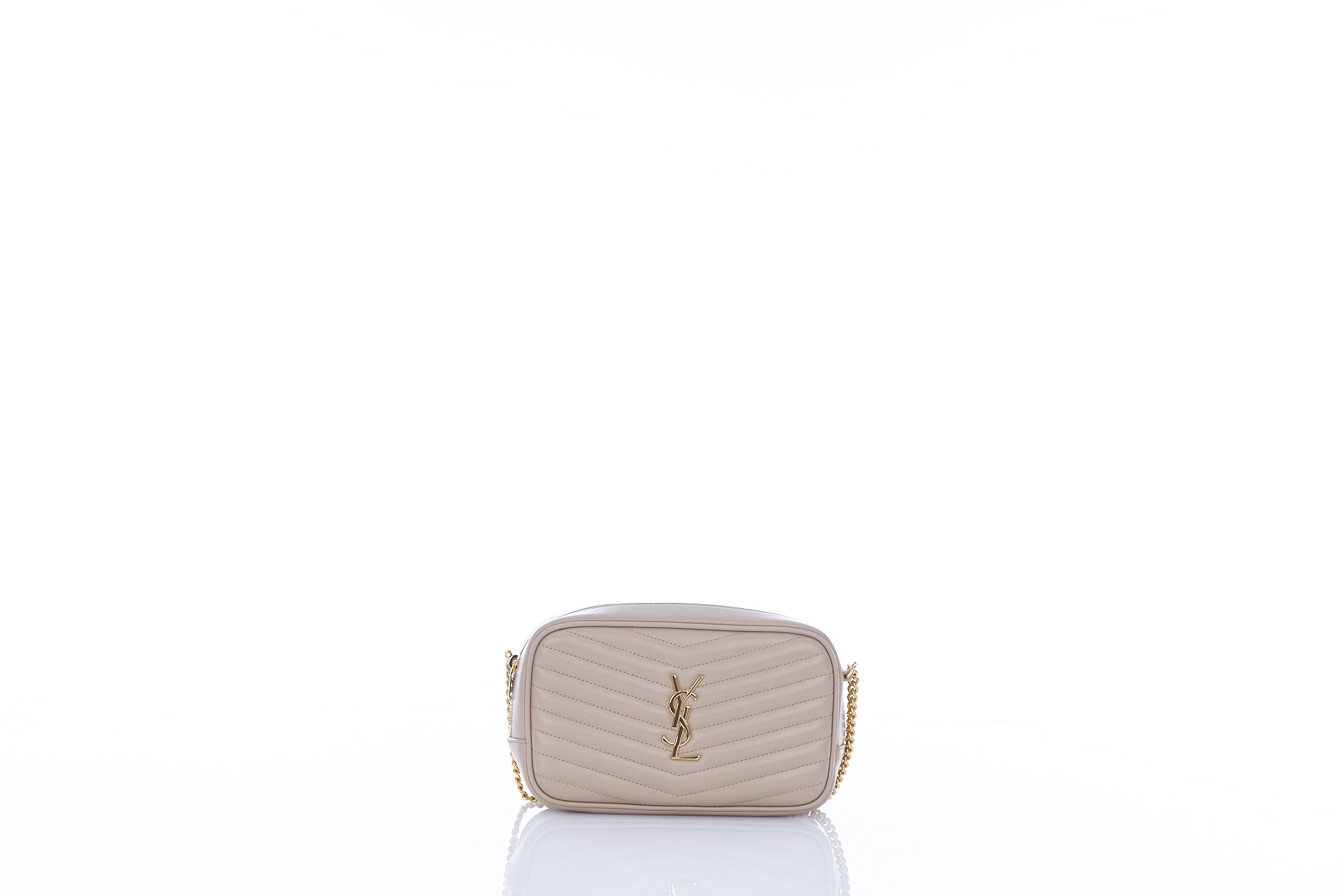 Ysl pouch monogramme online vitello piumotto