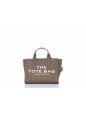 THE MEDIUM TOTE