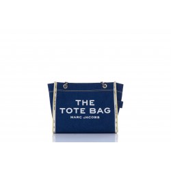 THE MEDIUM TOTE