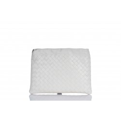 POUCH
